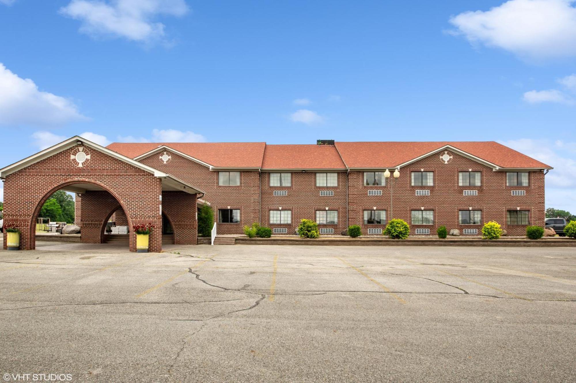 My Hometown Inn Mooresville Exterior photo